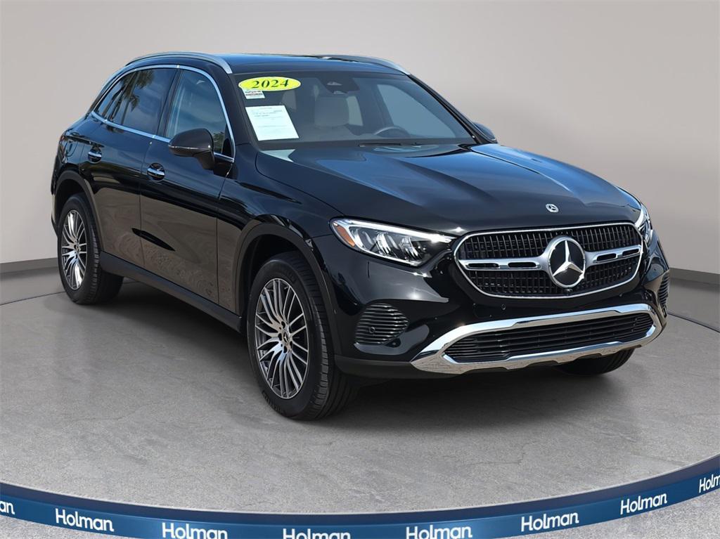 used 2024 Mercedes-Benz GLC 300 car, priced at $43,220
