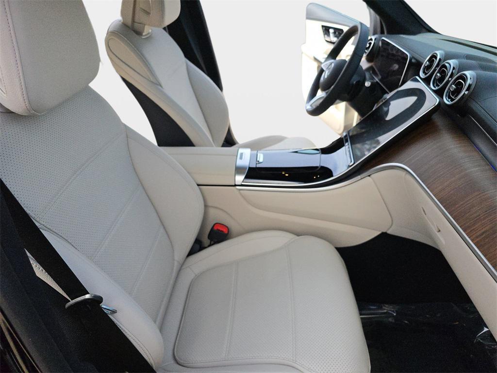 used 2024 Mercedes-Benz GLC 300 car, priced at $43,220