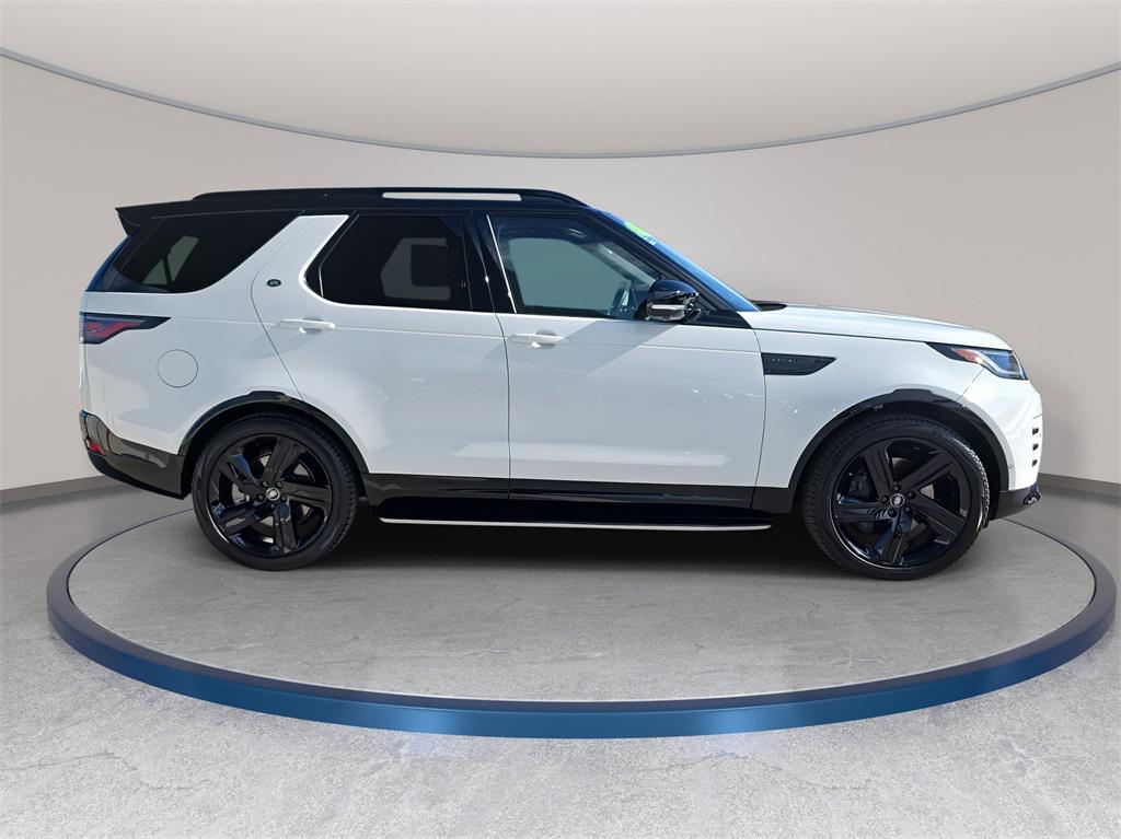 used 2025 Land Rover Discovery car, priced at $59,490
