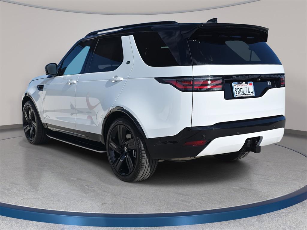 used 2025 Land Rover Discovery car, priced at $59,490