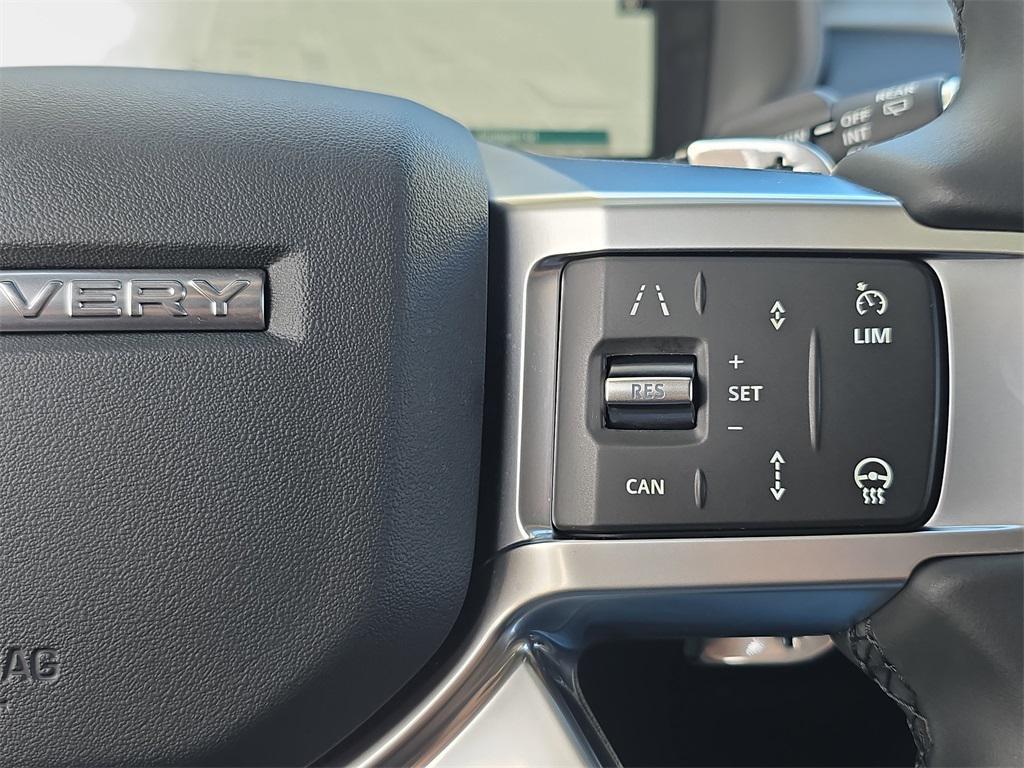 used 2025 Land Rover Discovery car, priced at $59,490
