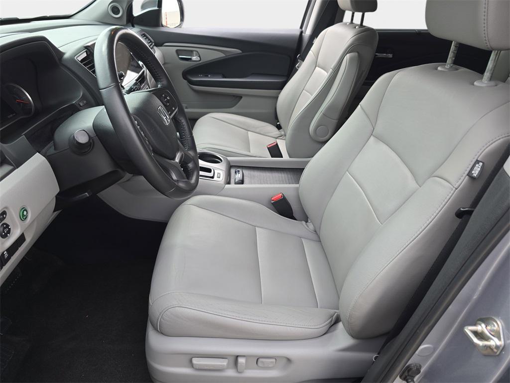 used 2019 Honda Pilot car, priced at $20,880