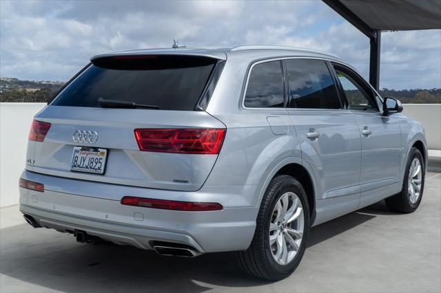 used 2019 Audi Q7 car, priced at $22,130