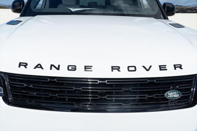 new 2025 Land Rover Range Rover Sport car, priced at $93,220