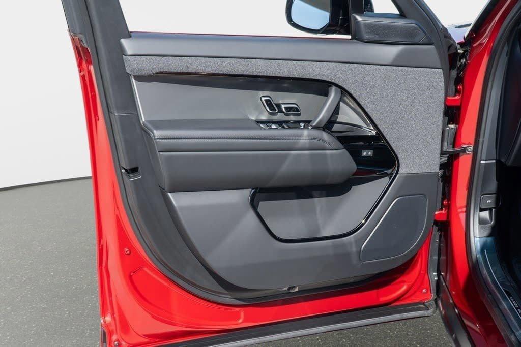new 2025 Land Rover Range Rover Sport car, priced at $111,560