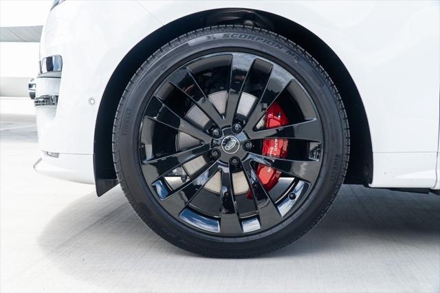 new 2025 Land Rover Range Rover Sport car, priced at $109,440