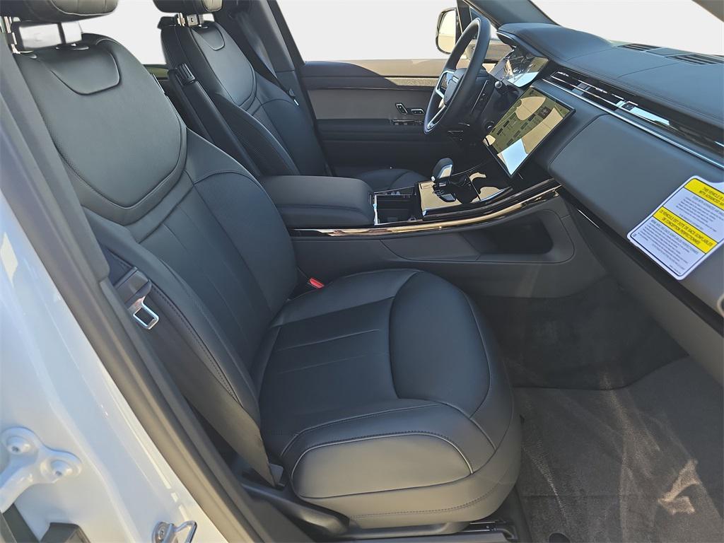 new 2025 Land Rover Range Rover Sport car, priced at $92,715