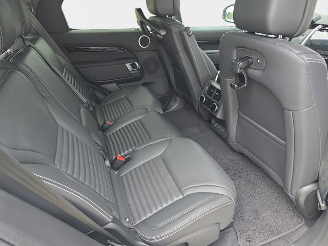 new 2025 Land Rover Discovery car, priced at $66,868