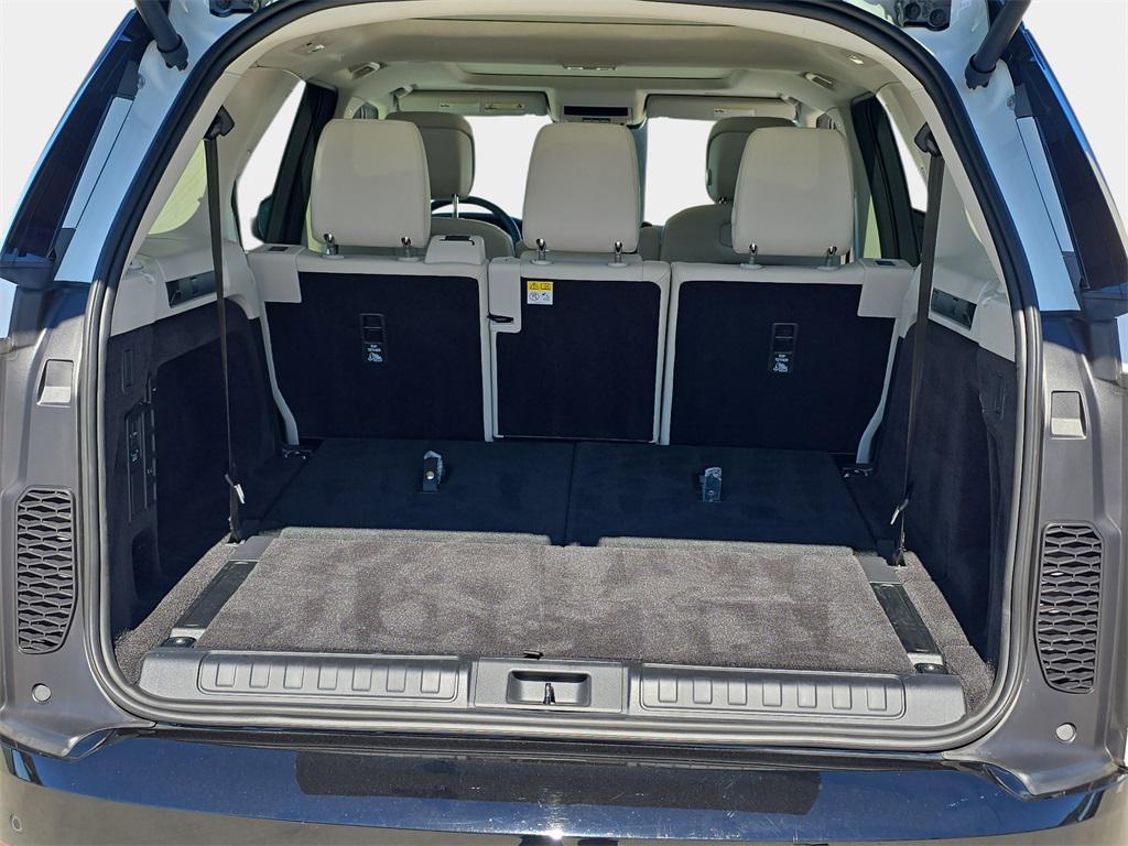used 2025 Land Rover Discovery car, priced at $60,990