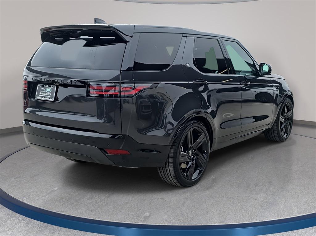 new 2025 Land Rover Discovery car, priced at $76,718