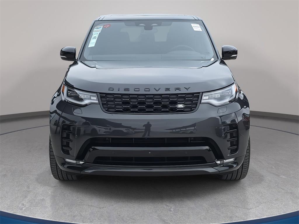 new 2025 Land Rover Discovery car, priced at $76,718