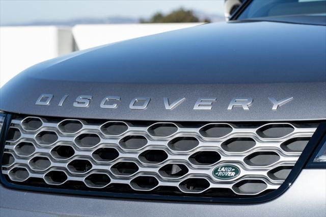 new 2025 Land Rover Discovery car, priced at $84,563