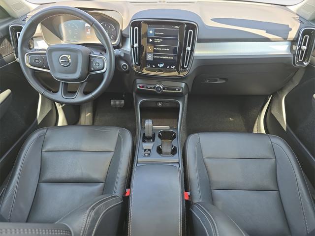 used 2021 Volvo XC40 car, priced at $24,990