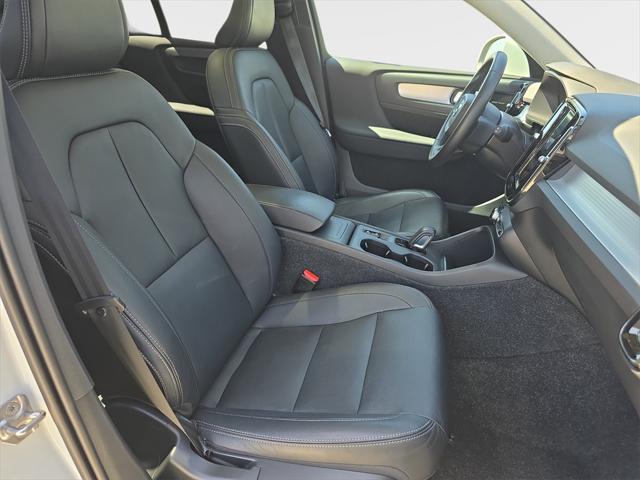 used 2021 Volvo XC40 car, priced at $24,990