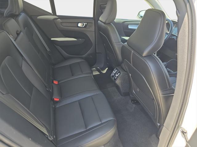 used 2021 Volvo XC40 car, priced at $24,990