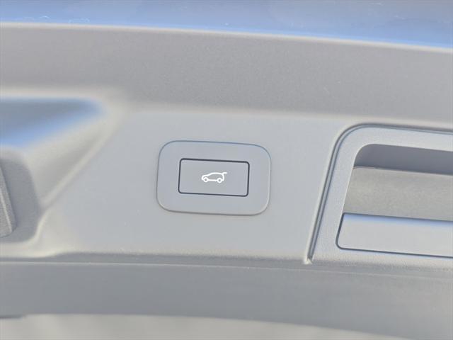 new 2026 Land Rover Range Rover Velar car, priced at $66,065