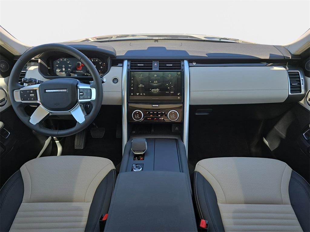 used 2025 Land Rover Discovery car, priced at $52,790