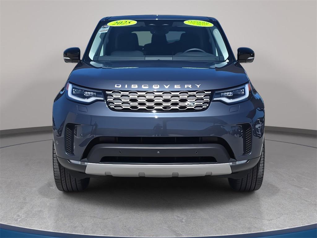 used 2025 Land Rover Discovery car, priced at $52,790