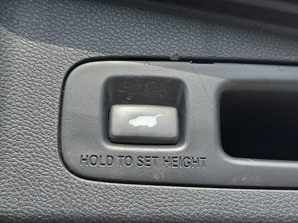 used 2017 Honda CR-V car, priced at $18,860