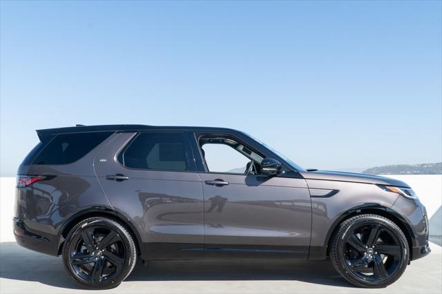 new 2025 Land Rover Discovery car, priced at $75,793