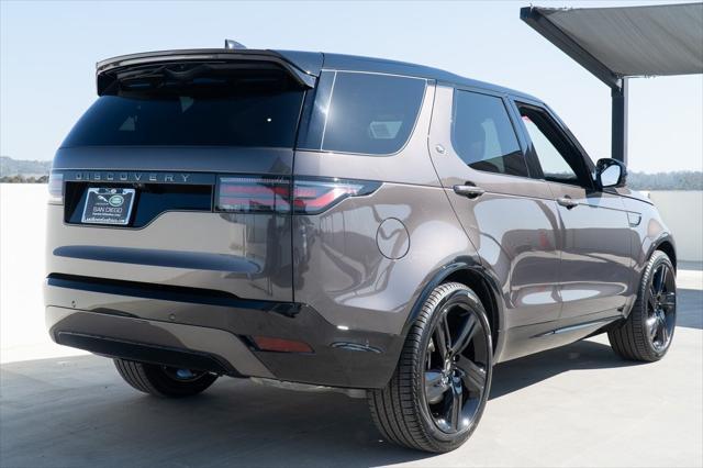 new 2025 Land Rover Discovery car, priced at $75,793