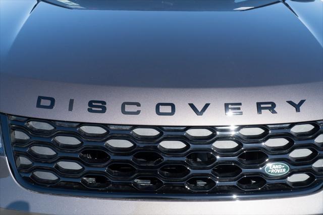 new 2025 Land Rover Discovery car, priced at $75,793