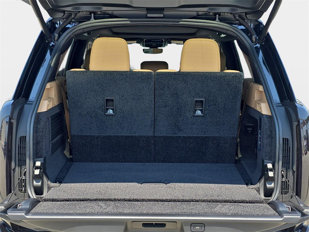 new 2025 Land Rover Range Rover car, priced at $147,535