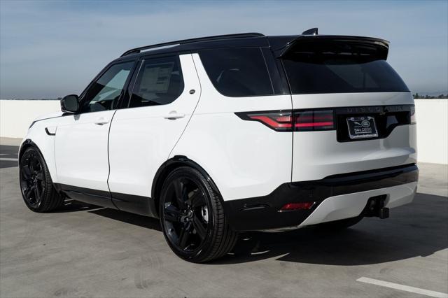 new 2025 Land Rover Discovery car, priced at $76,728