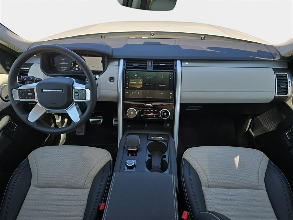 used 2025 Land Rover Discovery car, priced at $59,740