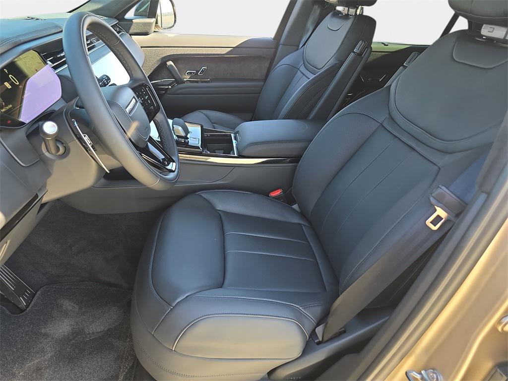 new 2025 Land Rover Range Rover Sport car, priced at $146,955