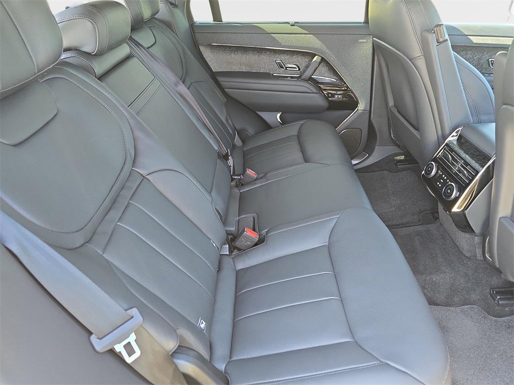 new 2025 Land Rover Range Rover Sport car, priced at $146,955