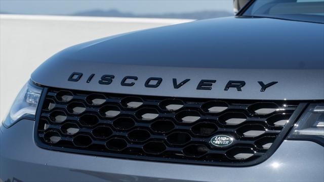 new 2024 Land Rover Discovery car, priced at $69,208