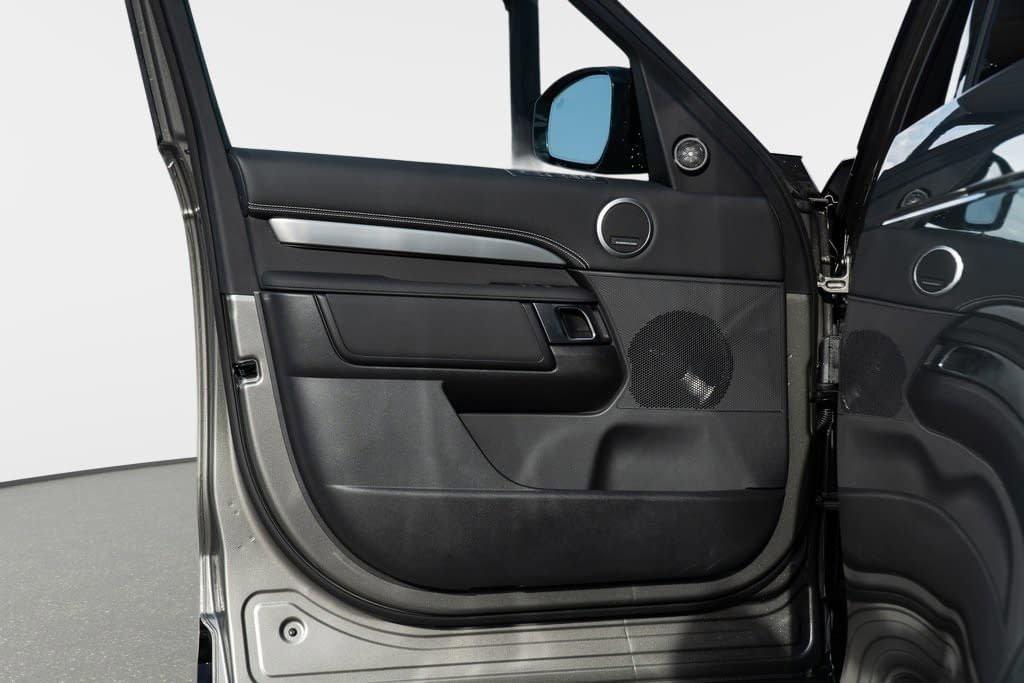 used 2025 Land Rover Discovery car, priced at $60,998