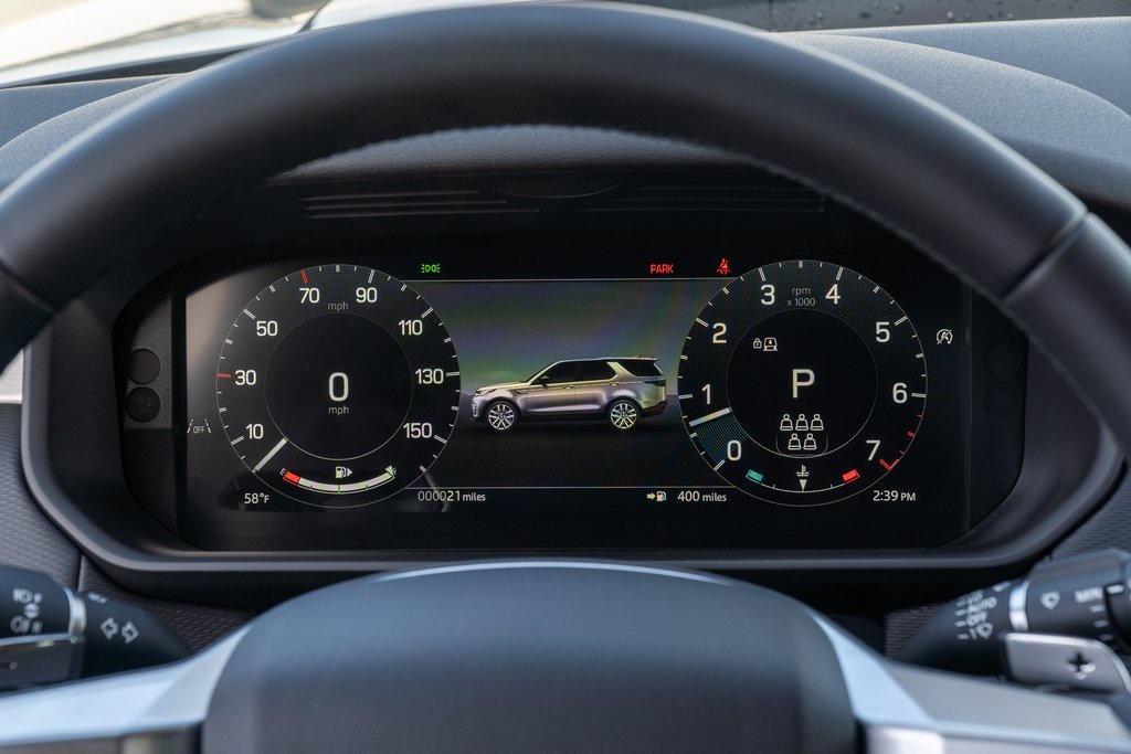 used 2025 Land Rover Discovery car, priced at $61,990