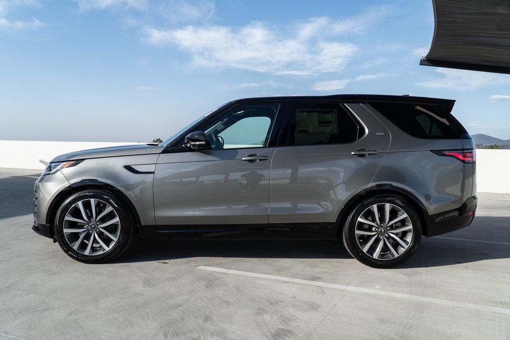 used 2025 Land Rover Discovery car, priced at $61,990