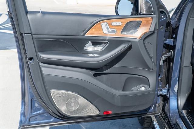 used 2024 Mercedes-Benz Maybach GLS 600 car, priced at $139,990