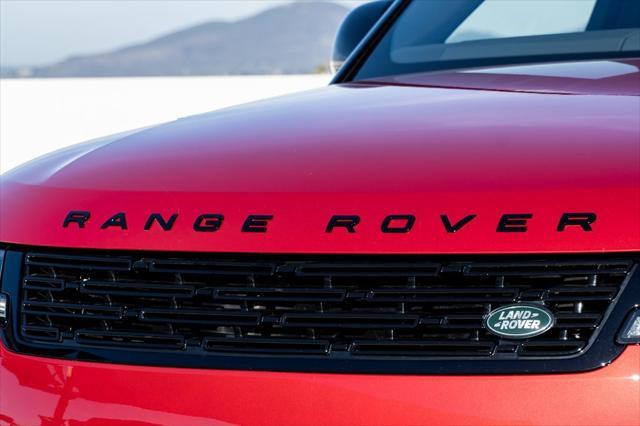 new 2025 Land Rover Range Rover Sport car, priced at $92,165