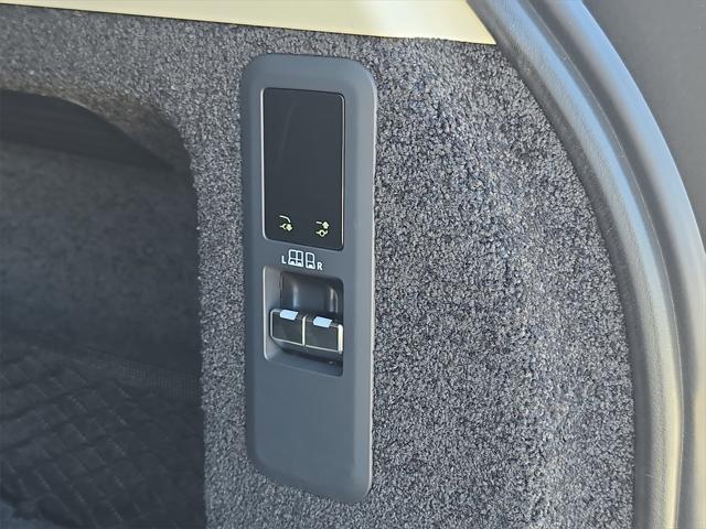 new 2025 Land Rover Range Rover car, priced at $151,850