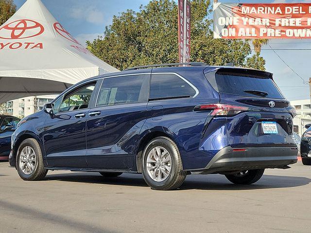 used 2023 Toyota Sienna car, priced at $45,988