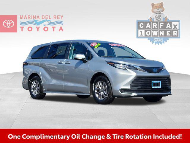 used 2023 Toyota Sienna car, priced at $39,988