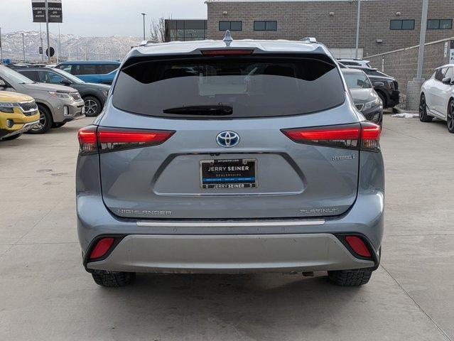 used 2021 Toyota Highlander Hybrid car, priced at $35,904