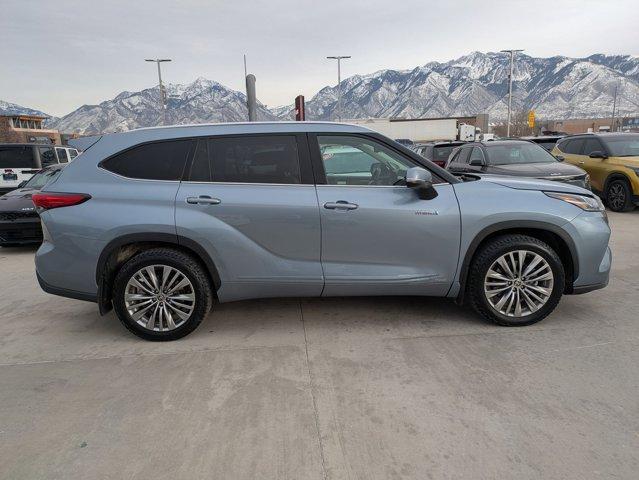 used 2021 Toyota Highlander Hybrid car, priced at $35,904