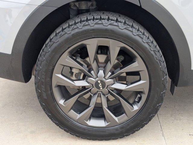 used 2022 Kia Sorento car, priced at $28,851