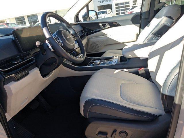 used 2025 Kia Carnival Hybrid car, priced at $47,270