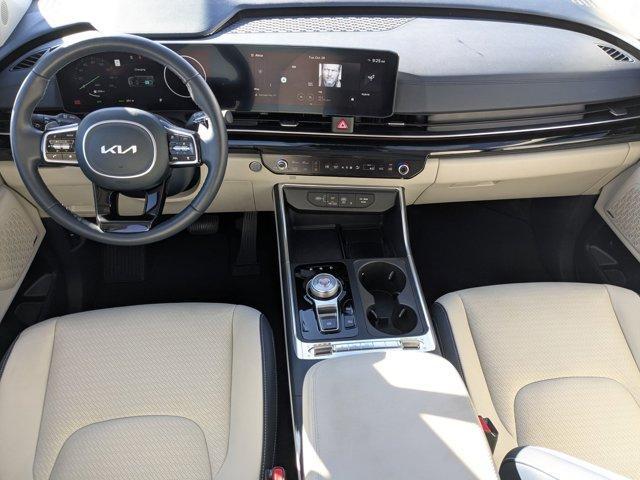 used 2025 Kia Carnival Hybrid car, priced at $47,270