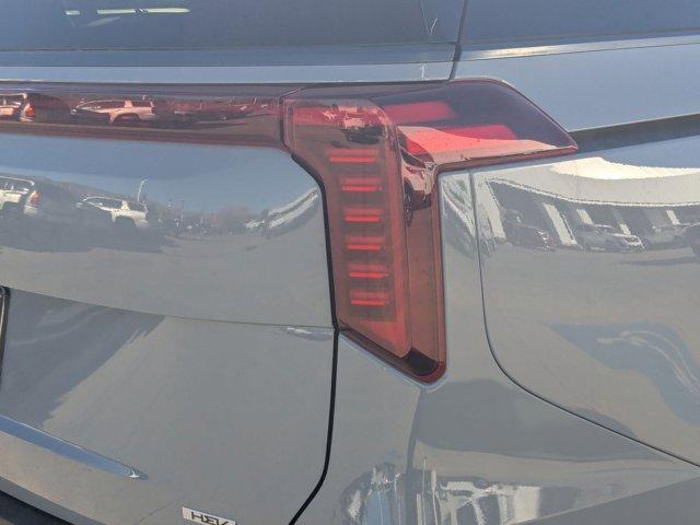 used 2025 Kia Carnival Hybrid car, priced at $47,270