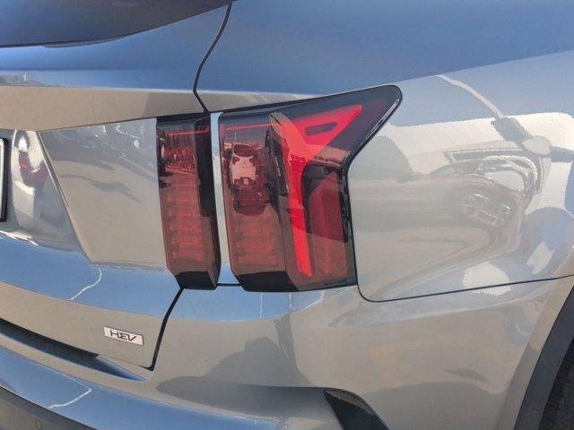 used 2023 Kia Sorento Hybrid car, priced at $28,669