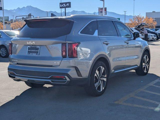 used 2023 Kia Sorento Hybrid car, priced at $28,669