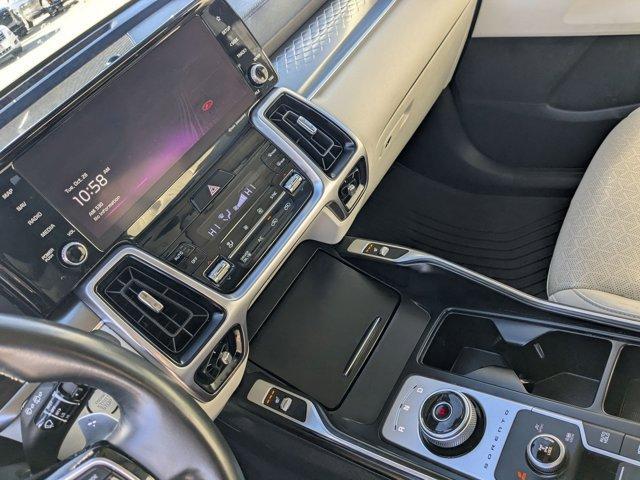 used 2023 Kia Sorento Hybrid car, priced at $28,669