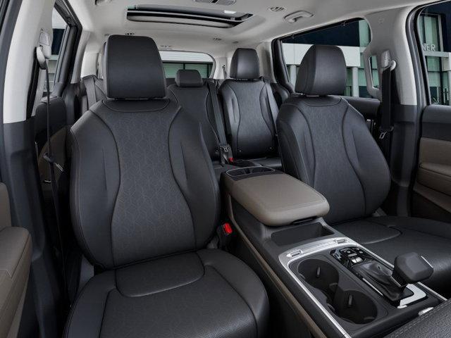 new 2025 Kia Carnival car, priced at $46,800